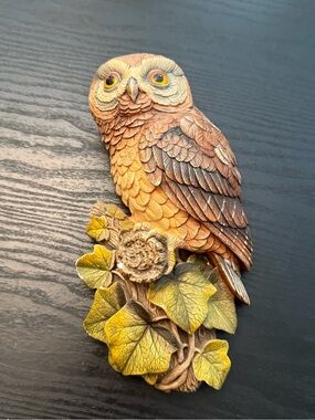 Owl Figurine Wall Plaque Decor, Brown Yellow Green, Animals Theme
